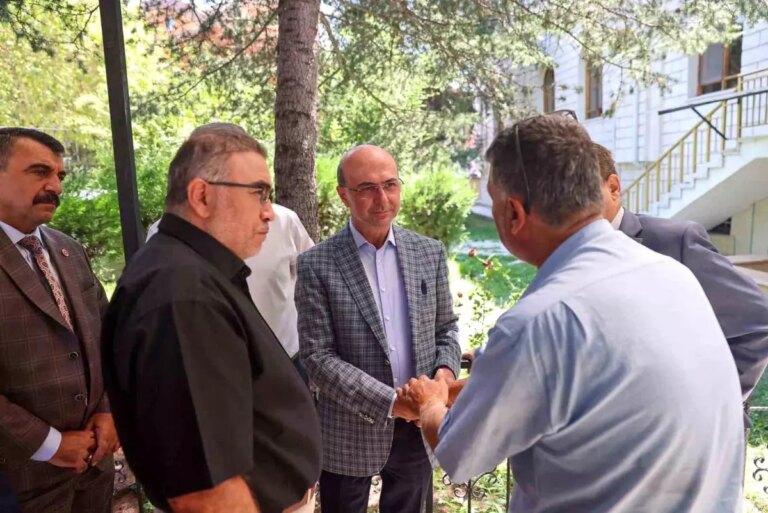 selcuklu belediyesinden cuma bulusmalariyla vatandaslarla bulusma jtQKHnJ5