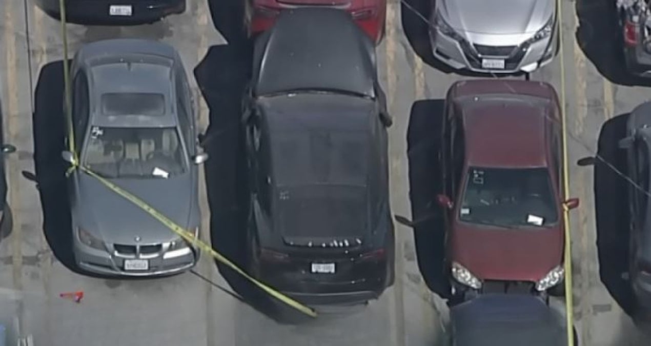 unlu sarkicinin arabasinda parcalanmis ceset bulundu s23mnWRG