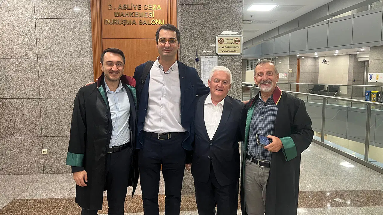 yazarimiz baris terkoglu ve emekli asker ahmet zeki ucoka acilan davada erteleme karari 1IP9wMMt.jpg