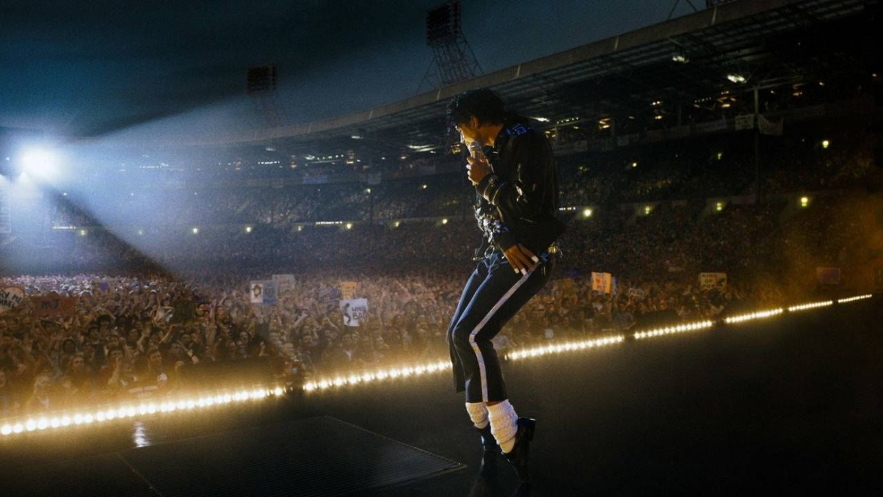 Michael Jackson’ın Hayatını Sahneye Taşıyan Biyografik Müzikal Film Vizyona Girdi